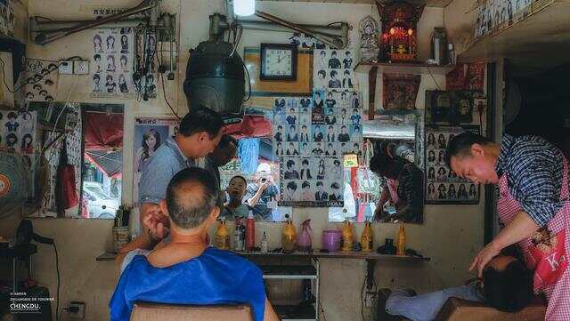 巷弄深处的独特小店探秘,最新打屁之旅