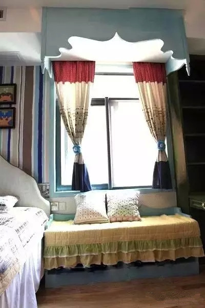 飘窗窗帘装修最新图片与小巷特色小店探秘