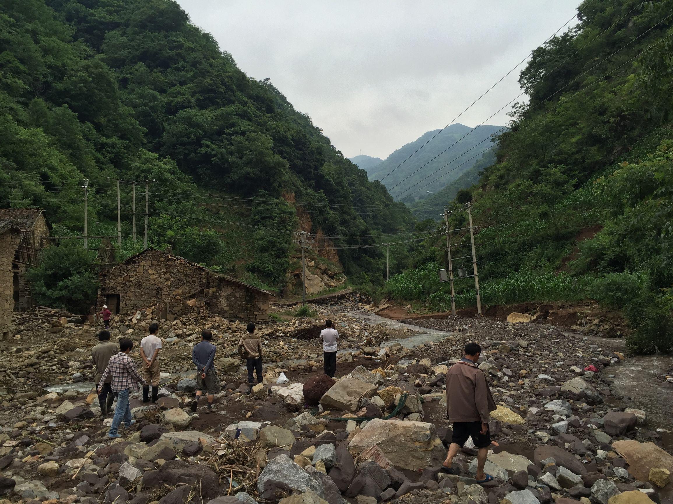 合铜公路最新动态，探寻小巷中的独特风味之路