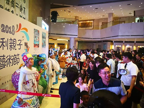 ST坊展,爱与陪伴的奇妙展览之旅最新消息