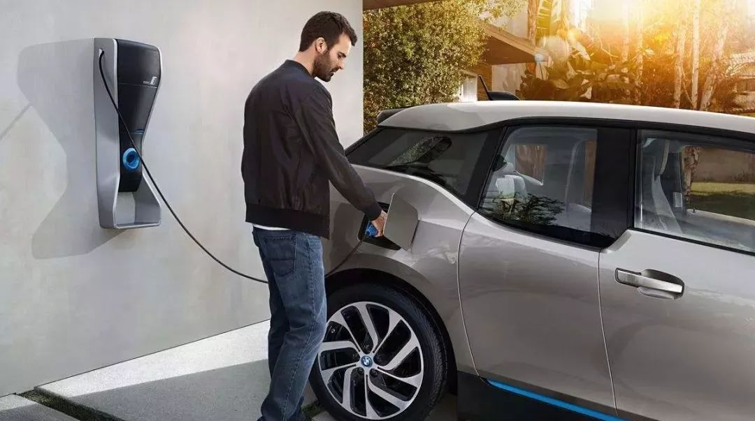 厂内机动车辆最新规定与小巷深处的特色探索之旅揭秘